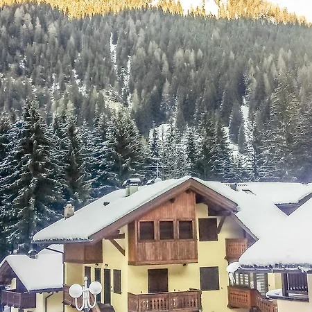 Appartement Des Alpes Canazei